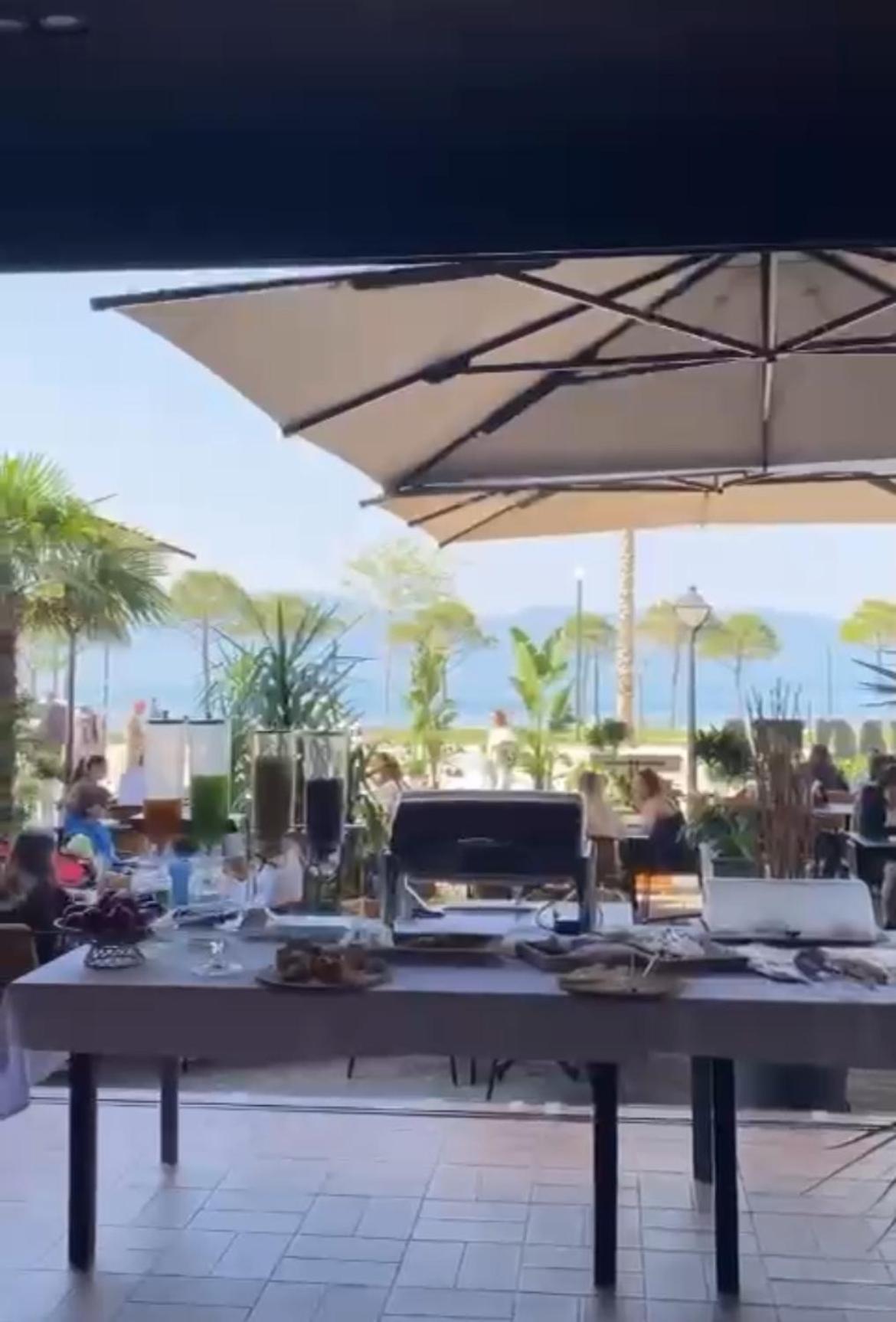 Patio Hotel Vlorë